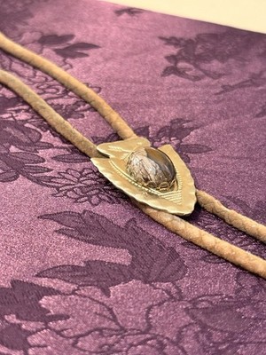 Vintage Bolo Tie - Silver Toned Arrowhead With Stone Middle