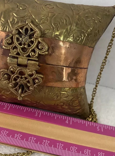 Vintage Brass Copper Shell Pillow Purse Shoulder Bag Mini 30s 40s - Imagen 6 de 13