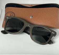 Vintage 1960’s B&L Ray Ban Bausch & Lomb Wayfarer Metallic Brown Gray