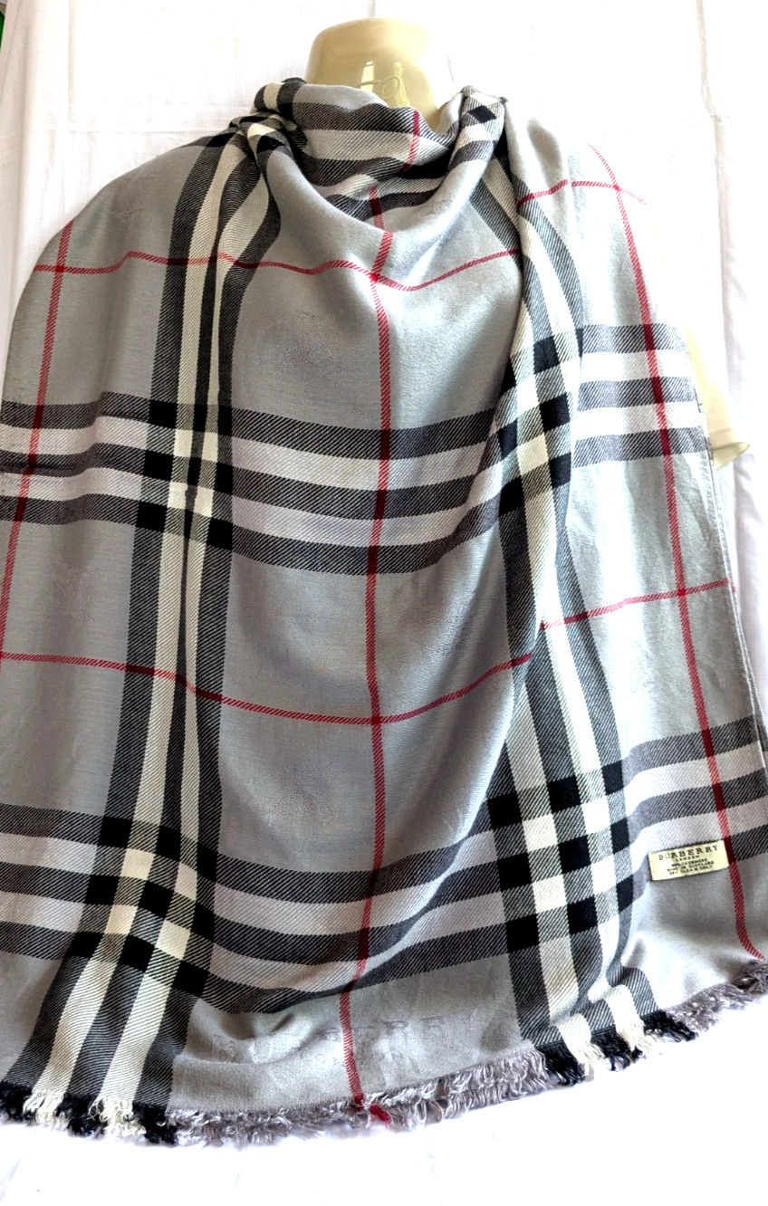 Burberry Shawl 100% Cashmere Rectangular Scarf So… - image 1