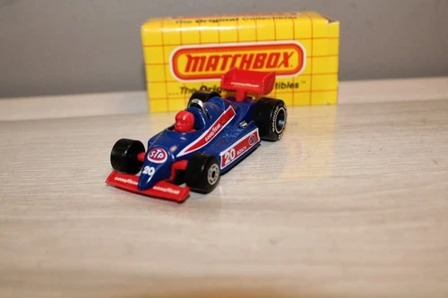 MATCHBOX MB65 FORMULA 1 RACER SPECIAL REAR WHEELS NOS VINTAGE 1984