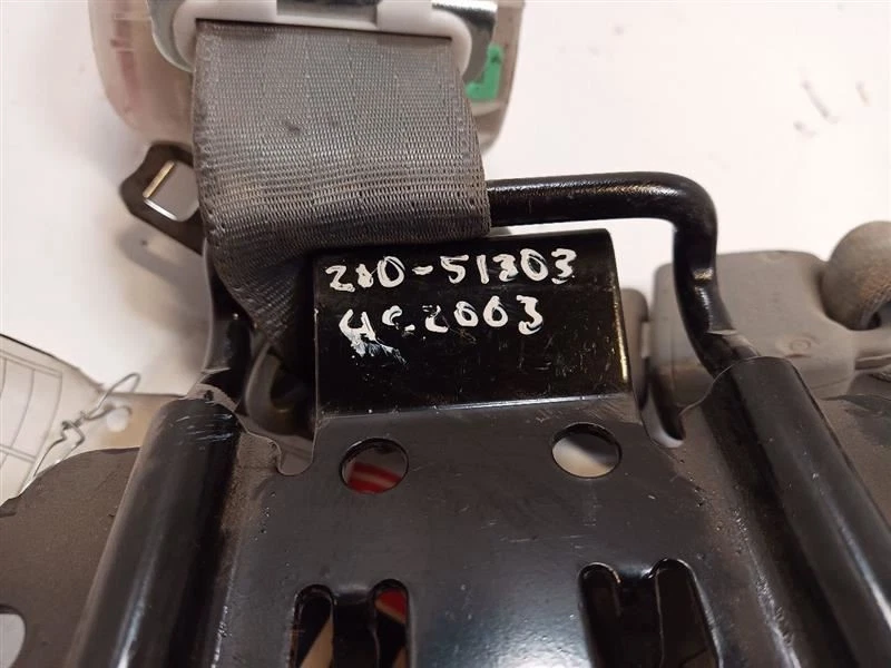 Cinturón de seguridad retractor derecho pasajero delantero Toyota Tacoma 3180453 2014 Foto 4 de 4