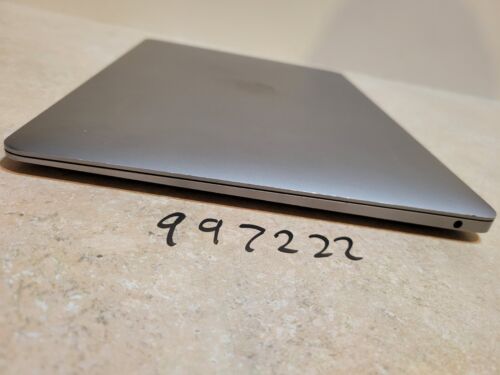 Apple Macbook Air 13 Inch - 2020 - A2179 - Picture 5 of 7
