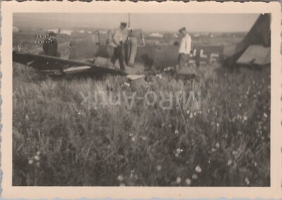 Foto, 7. Sturzkampfg. 77, Ju 87 nach Bruchlandung in Kramatorsk 1943, 01 XT55159