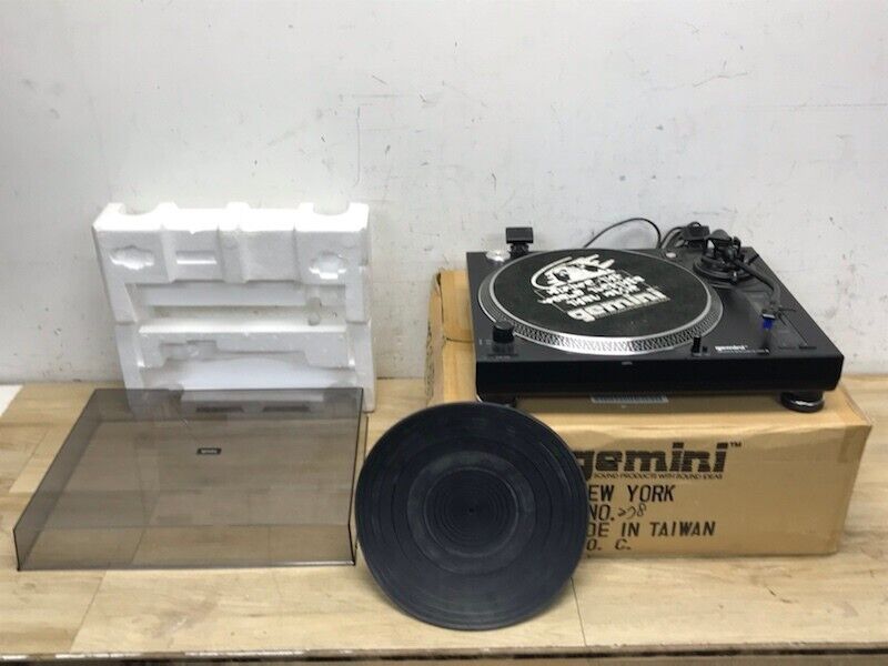 Gemini XL-DD50 IV Direct Drive Turntable with Cartridge Gemini XL-DD50 IV Direct Drive Turntable with Cartridge