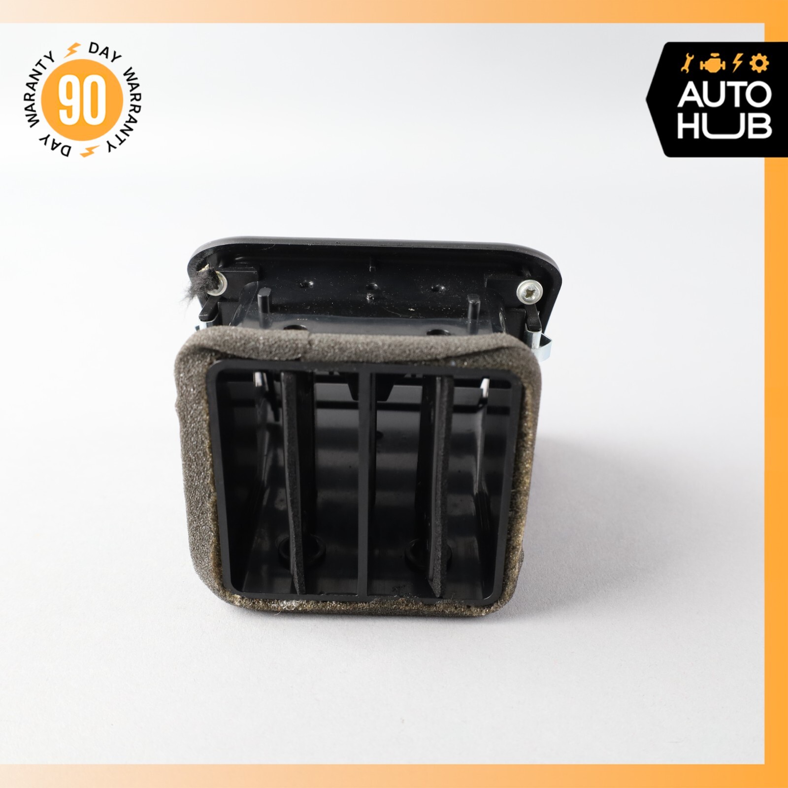 03-13 Maserati Quattroporte M139 Front Right or Left Console AC A/C Air Vent OEM