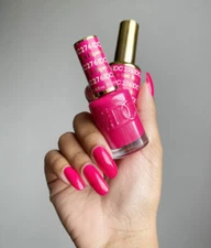 DND DC Soak Off Gel Polish + Matching Nail Lacquer - #276 Hipster Girl