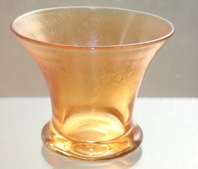 Eisch Glas Schale oder Vase Handarbeit signiert am Boden