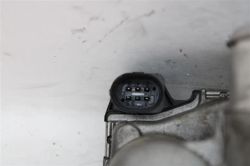 Used Fuel Injection Throttle Body fits: 2002 Audi A4 1.8 Grade A Foto 4 de 4