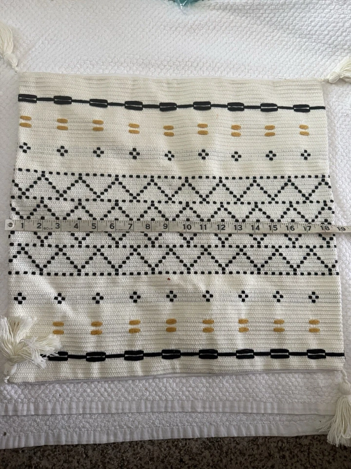Aztec Motif Zipper Pillow Cover Embroidered Ethnic White Pillow 17 x 19 - Image 2 of 4