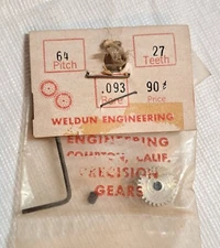 Vintage Weldun Engineering Slot Car .093" Bore Crown Gear 27 Tooth 64 Pitch NOS