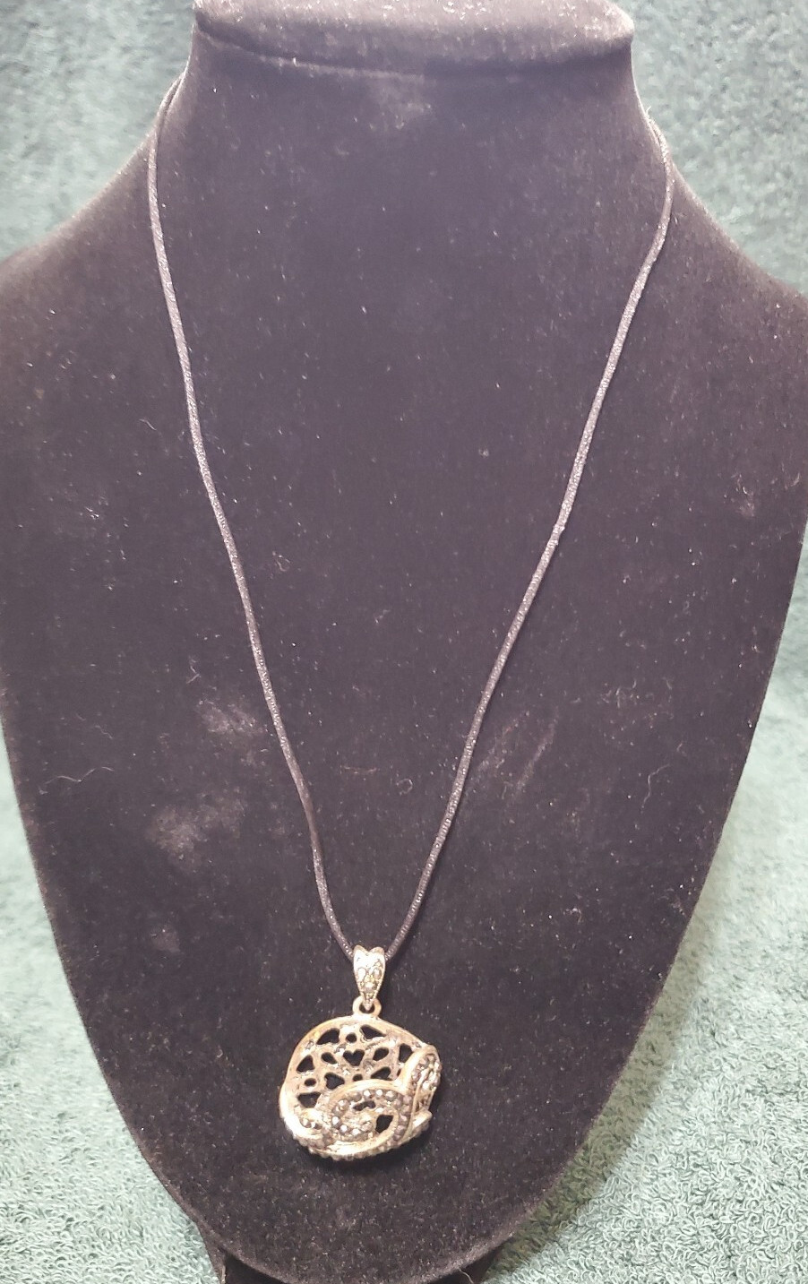 Statement Necklace With Open Rhinestone Charm - image 1