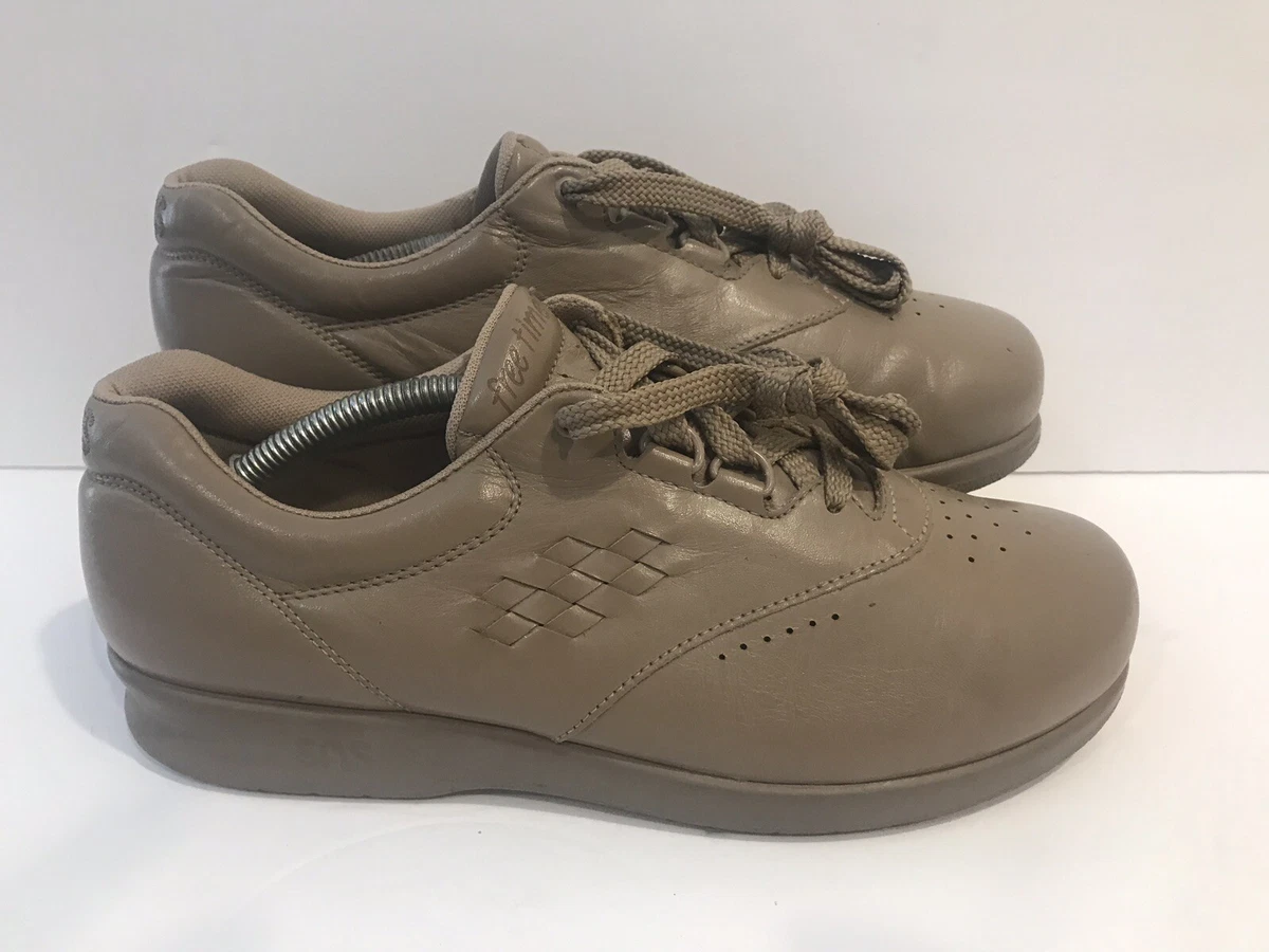 SAS San Antonio Shoes Womens 9 N Tan Leather Time Out Lace up Sneakers