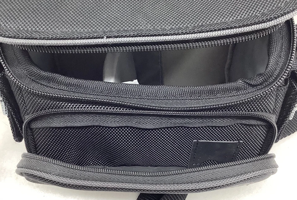 Мягкий чехол для видеокамеры Sony LCS-U10 (черный) - Изображение 4 из 4