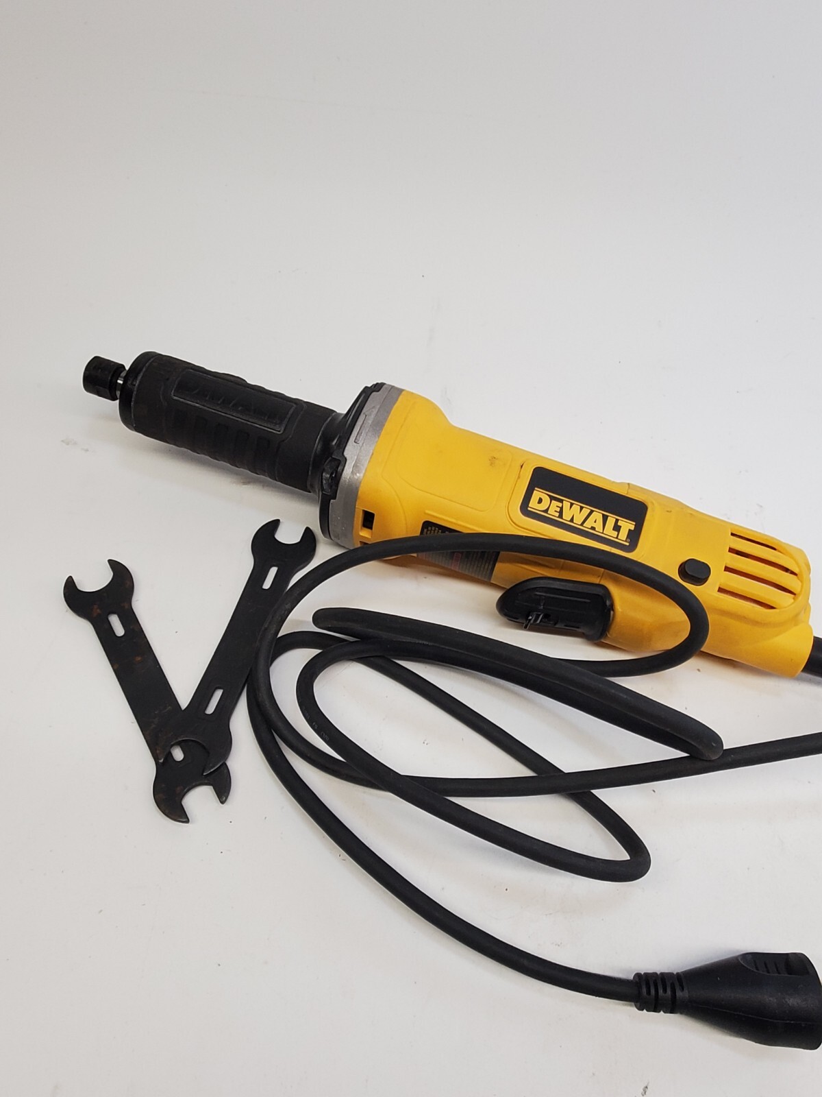 DEWALT DWE4887 Corded Paddle Switch Die Grinder, 4.2 Amp 25,000RPM 1 1/