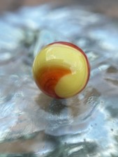 Vintage Akro Agate Prizename Corkscrew Marble Yellow Red .64 mint collectible