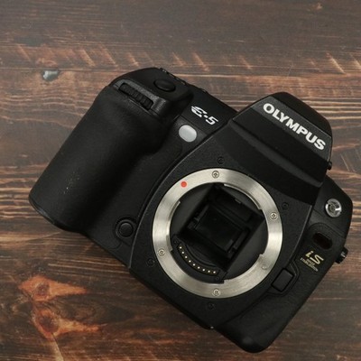 Olympus E-5 12.3MP DSLR Camera Body Shuttercount 149147 [Excellent+5] #7818