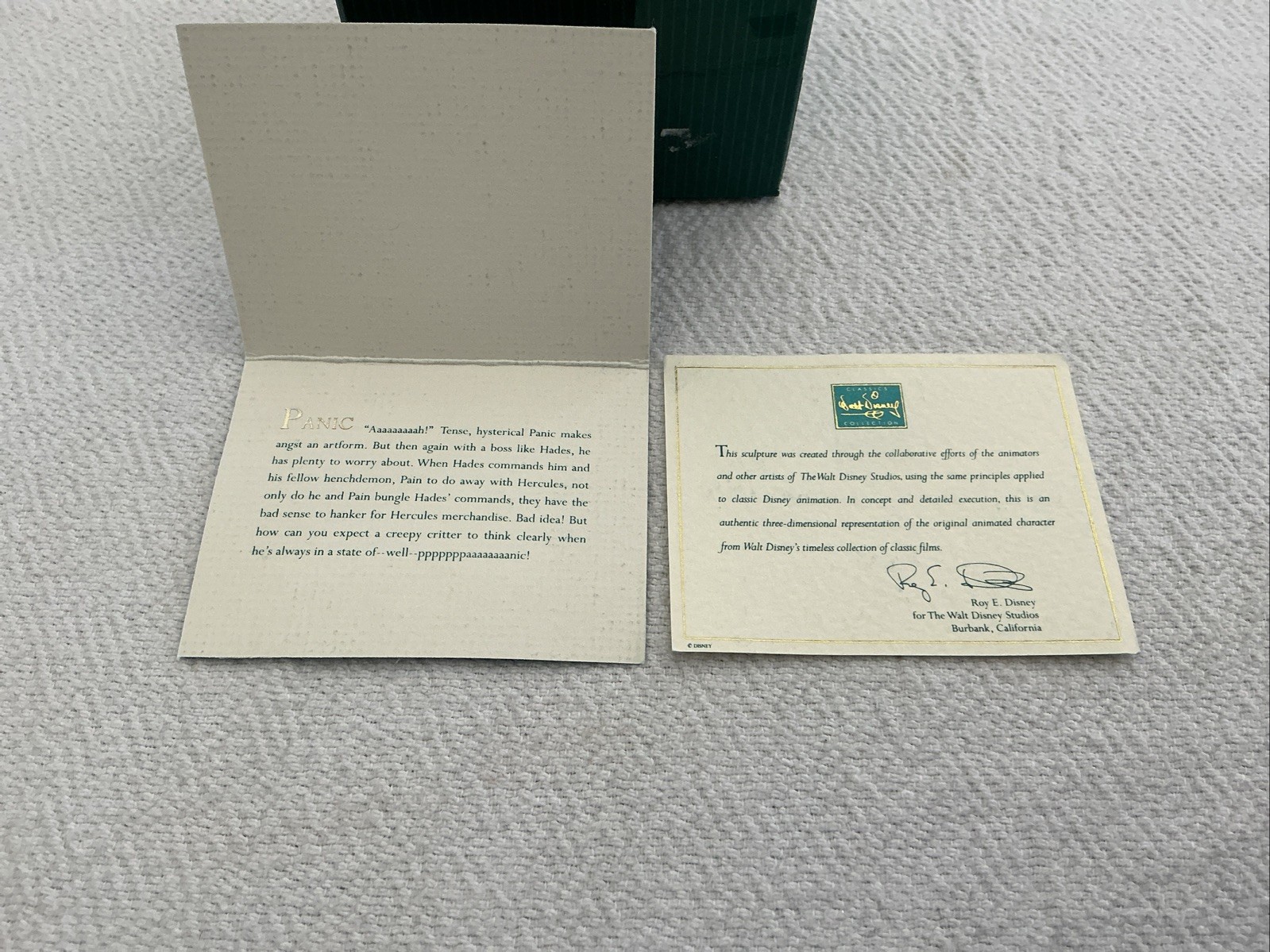 WDCC Hercules’ Enchanted Places Pain & Panic Miniatures w/Buttons & Postcard