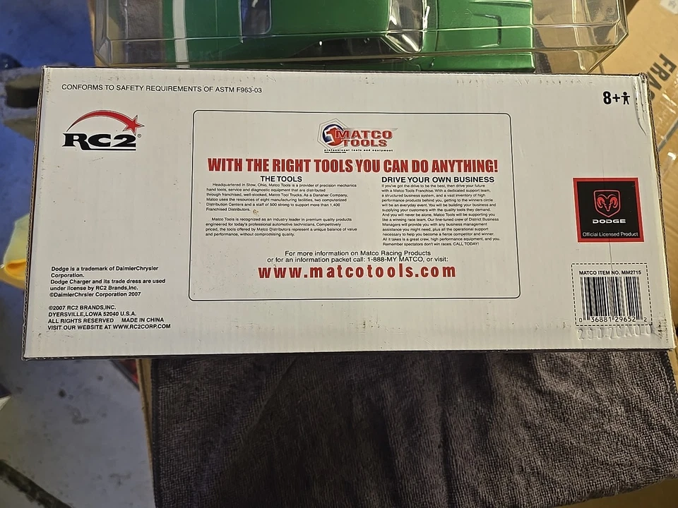 MATCO TOOLS 1969 CARREGADOR R/T 2007 autêntico Muscle Car Series escala 1:18 - Imagem 3 de 3