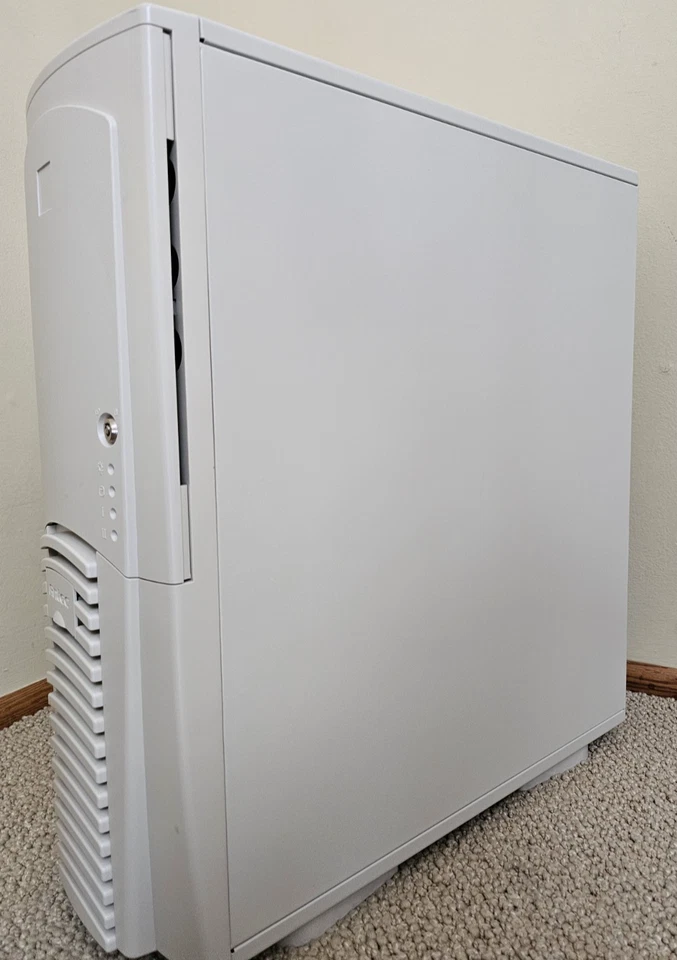 Antec Plus 1080 Performance Plus Series ATX Full Tower Case w/ 430W PSU - Image 4 of 4