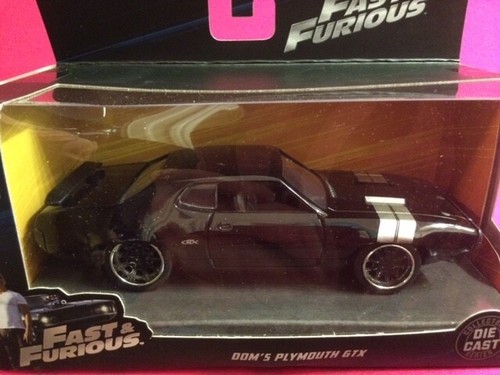 Fast & Furious 8 Dom's Plymouth GTX DieCast 1:32 #24037 Jada Toys 2017 - Picture 4 of 6