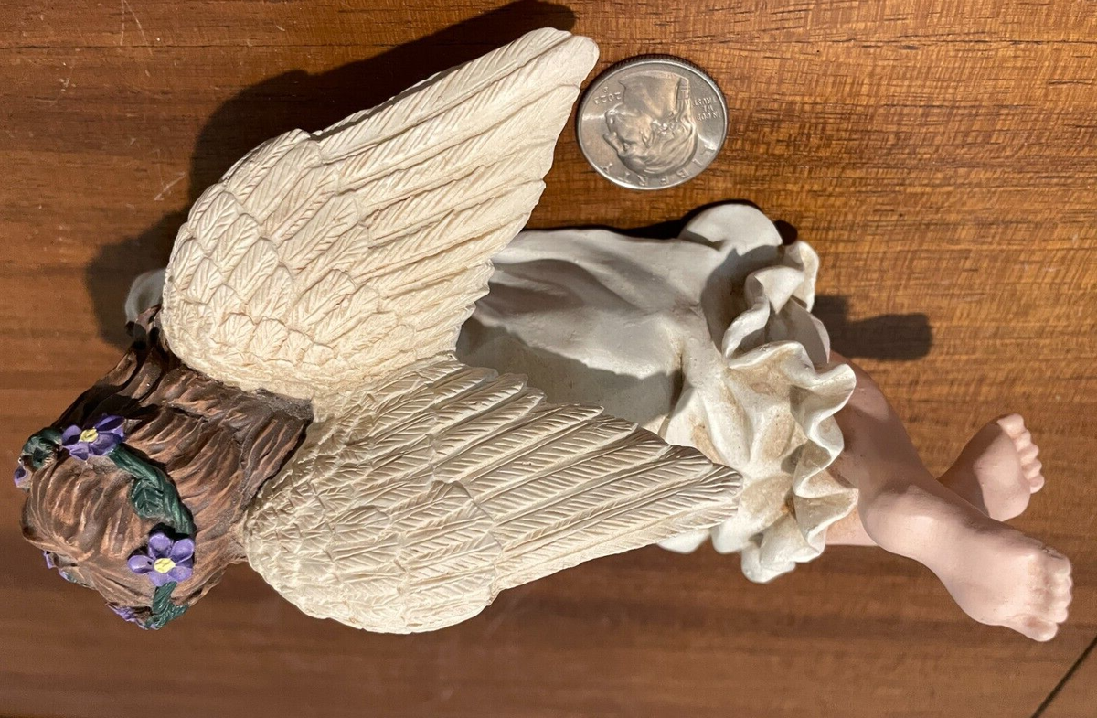 置物 angel Exhart Solar Hand Painted Little Girl Angel with LED Flower