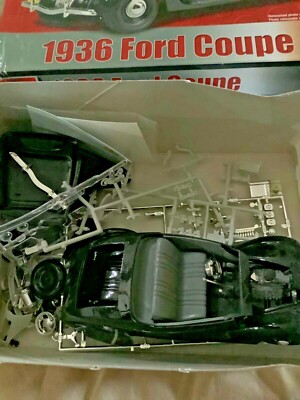 AMT ERTL 31540 1936 Ford Coupe MODEL KIT 1:25 vintage rare assembled 