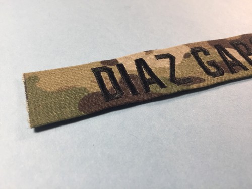 US Army Name Tag "DIAZ GARCIA" (1 pièce) - Photo 2/6