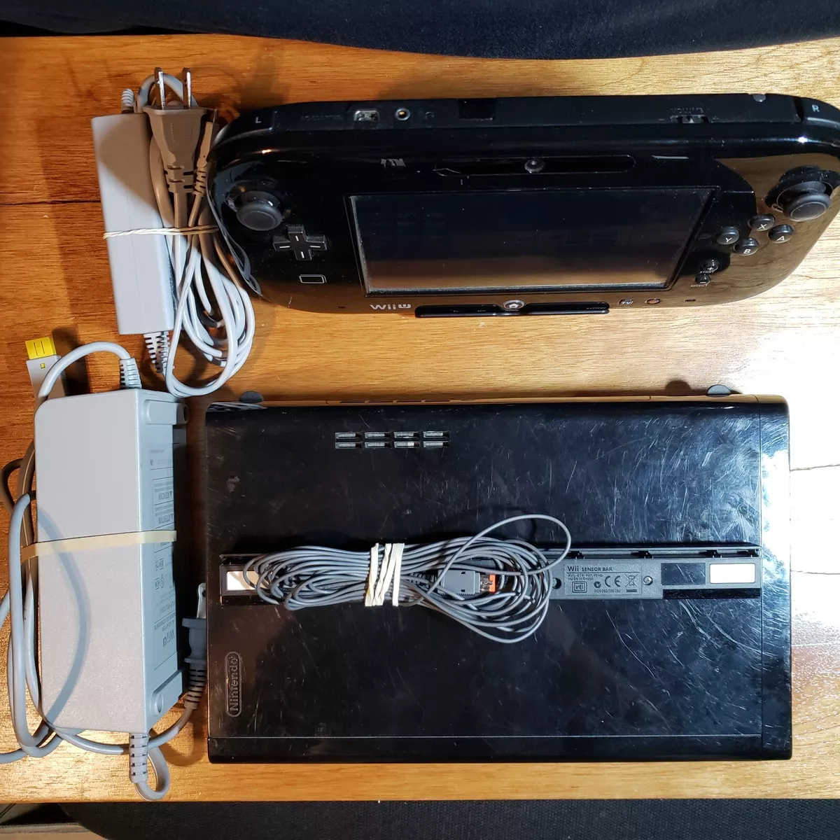 Refurbished: Wii U 32GB Deluxe Console With Gamepad Nintendo Land The  Legend Of Zelda: The Wind Waker 