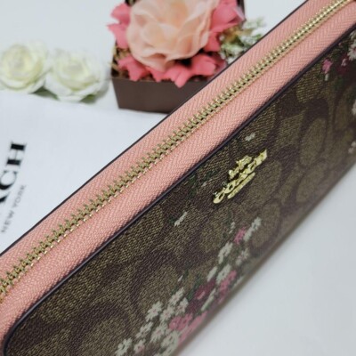 Coach Accordion Zip Wallet Khaki Multi Signature Evergreen Floral