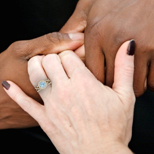 1.795 tcw Round Cut Engagement Ring for Women, 14K Yellow Gold Blue Promise Ring - Picture 5 of 5