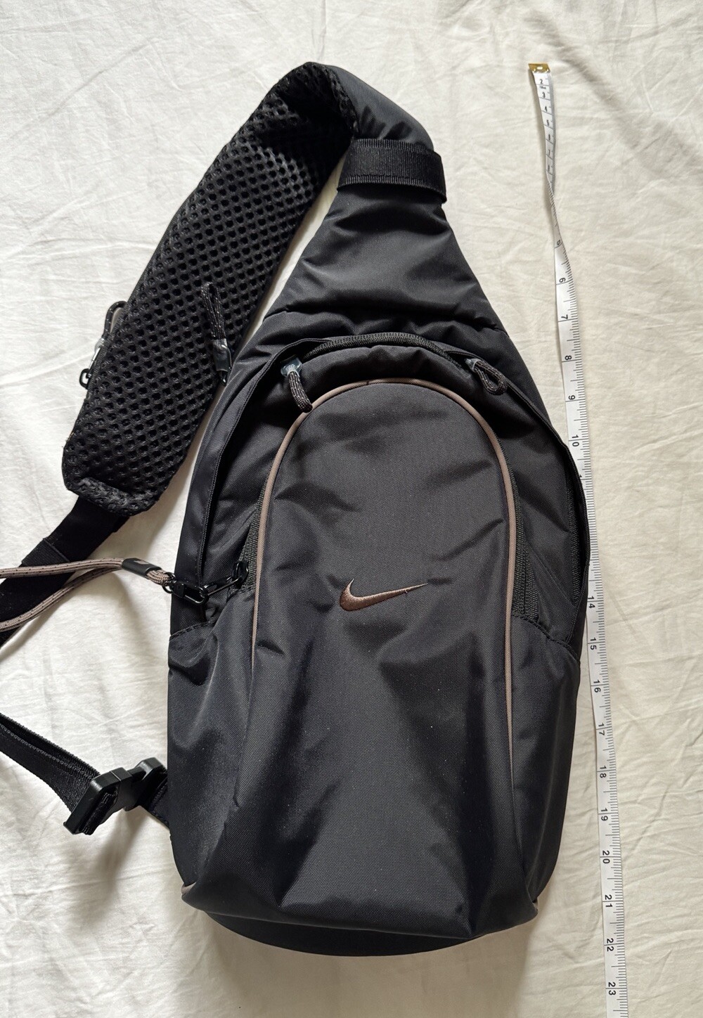 Nike Sling Bag (8L) Nike Sportswear Essentials Sling Bag Style 