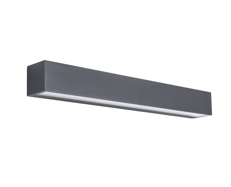 Applique murale Resistex Balder 500 pour illuminer votre terrasse et entrée de garage