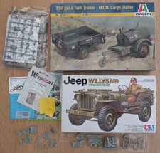 TAMIYA 35219 - JEEP WILLYS MB + SERBATOIO ITALERI E RIMORCHIO CARGO + SET EQUIPAGGIO ED EXTRA