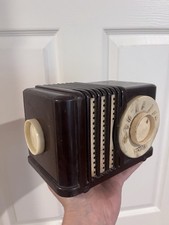 Vtg 1940s DeWALD Bakelite Midget Tube Radio