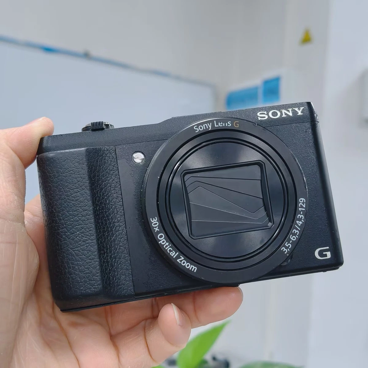 Sony Cyber-shot HX60 Digital Cameras for Sale - Shop New & Used