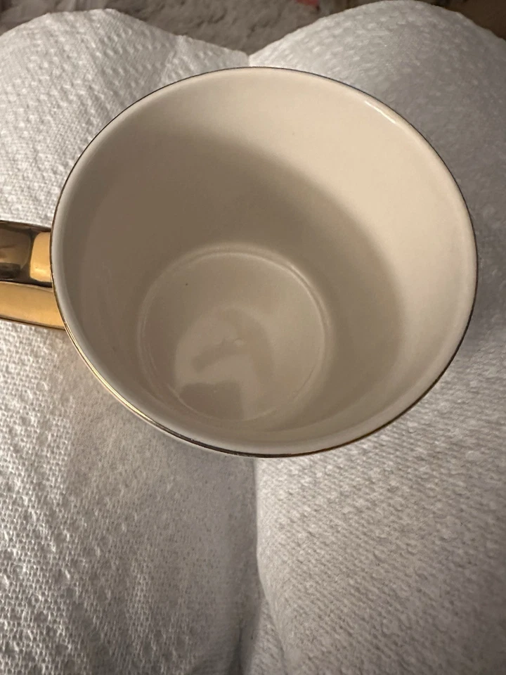 TAZA CABALLO NAVIDAD GRES ENEBRO ANTHROPOLOGIE con borde dorado y mango Foto 4 de 4