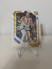 2026 Donruss WNBA White Laser /75 NO. 57 Kia Nurse - Chicago Sky