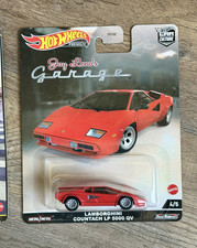 Hot Wheels Car Culture Jay Leno's Garage Countach LP 5000 QV 1:64 Red