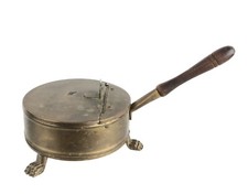 Brass Silent Butler Crumb Catcher Hinged Lid Lion Paw Legs Wood Handle