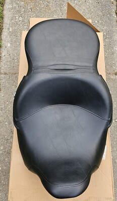 Genuine Harley-Davidson Motorcycle Seat RDW-92/61-0067 | 2304 HD