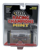 1/64 RACING CHAMPIONS MINT 2A10 1971 Plymouth GTX in Autumn Bronze Poly