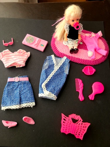 1995 Vintage Mattel Strollin’ Fun' Barbie Clothes, Accessories & Kelly Doll Lot