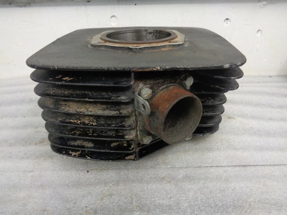 Husqvarna CR360 WR360 CR WR360 CR WR 360 1975 1976 1977 cilindro barril jarra Foto 3 de 4