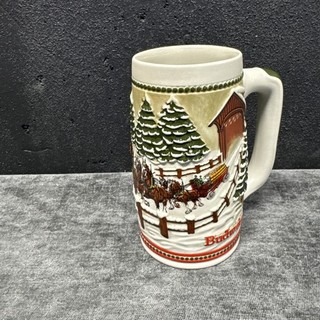 Vintage 1984 Budweiser Holiday Christmas Beer Stein Clydesdale Covered Bridge