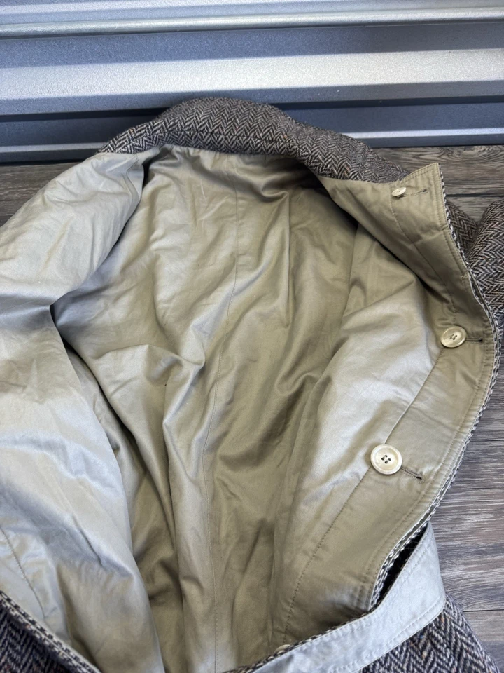 Bullock & Jones Mens VTG Grey Herringbone Overcoat Top Coat Made in USA 44 - Image 3 of 4