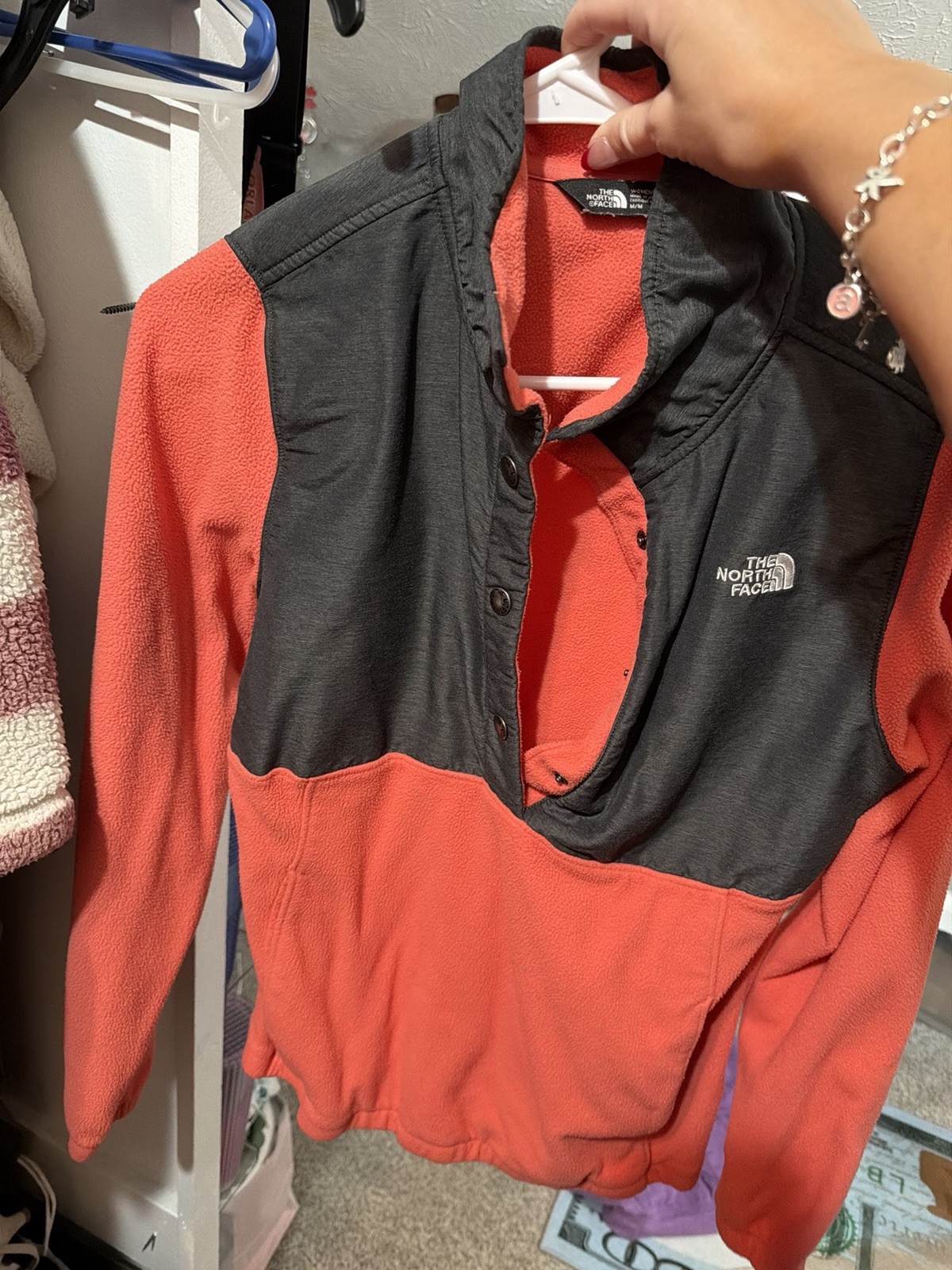 North Face Jacket (3) - size mediums - image 3