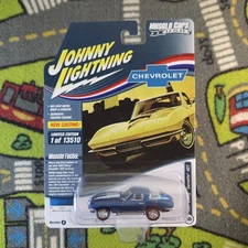Johnny Lightning 1967 Chevy Corvette 427 Marina Blue Poly Version A Release 1