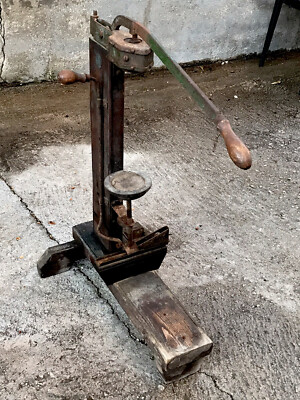 Tappatrice Manuale DeDonato Per Tappi In Sughero - Ganasce In Ottone, Robusta E Affidabile Per Casa E Cantina - Foto 11