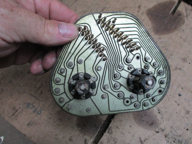 1970 Early Rolls Royce Silver Shadow Upper and Lower Air Control Switches